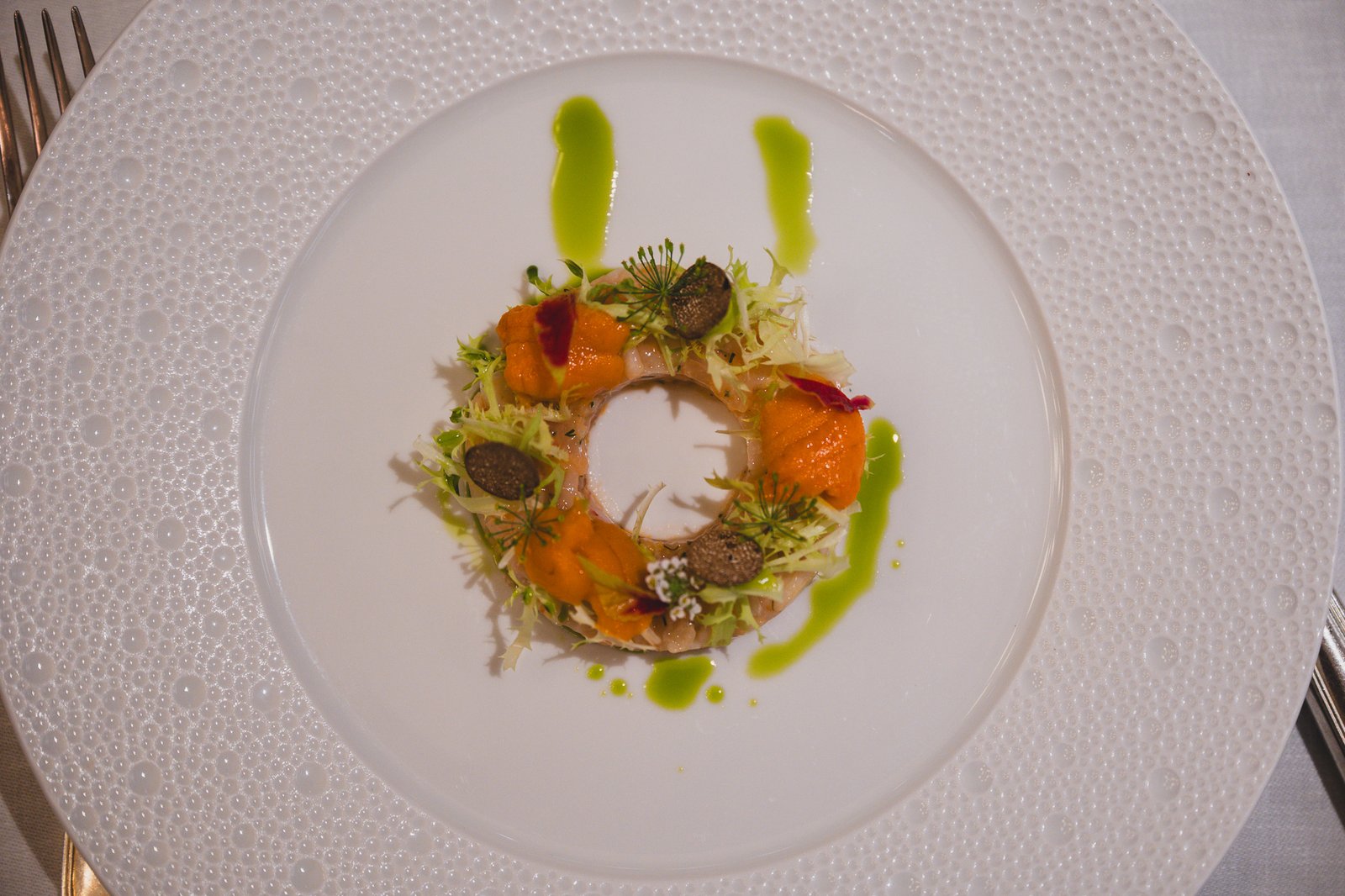 Sweet shrimp tartare with uni